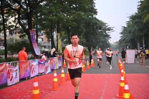Race photo from NOTARACE 2025