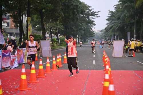Race photo from NOTARACE 2025