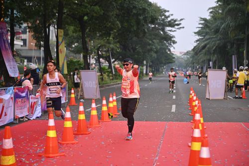 Race photo from NOTARACE 2025