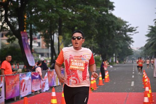Race photo from NOTARACE 2025