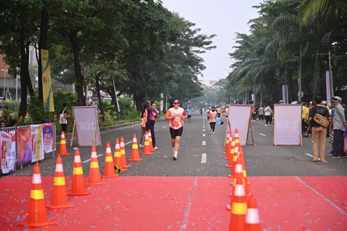 Race photo from NOTARACE 2025