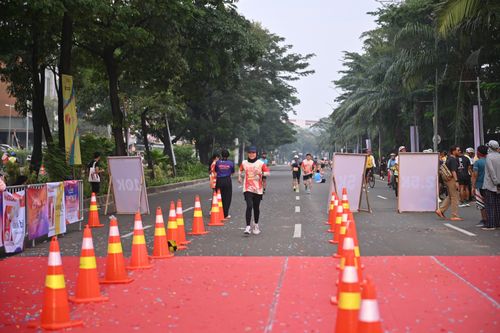 Race photo from NOTARACE 2025