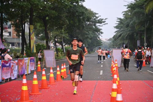 Race photo from NOTARACE 2025