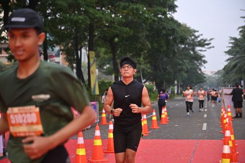 Race photo from NOTARACE 2025