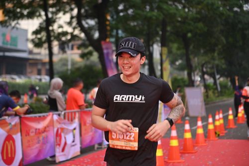 Race photo from NOTARACE 2025