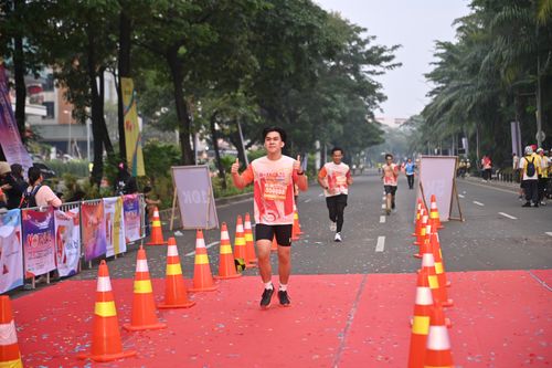 Race photo from NOTARACE 2025