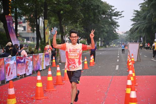 Race photo from NOTARACE 2025