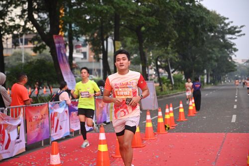 Race photo from NOTARACE 2025