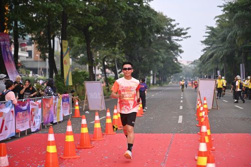 Race photo from NOTARACE 2025