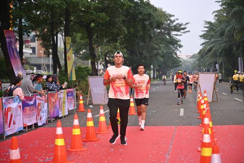 Race photo from NOTARACE 2025