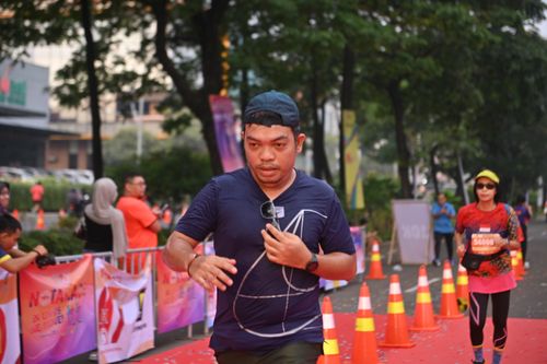Race photo from NOTARACE 2025