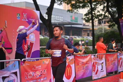 Race photo from NOTARACE 2025