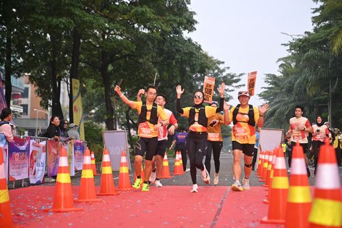Race photo from NOTARACE 2025