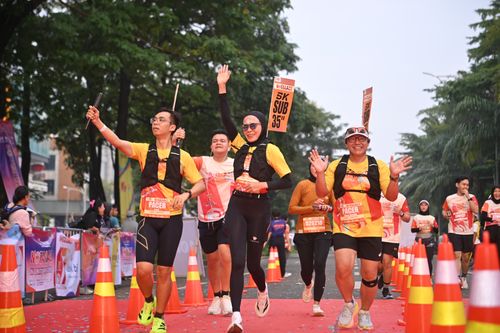 Race photo from NOTARACE 2025