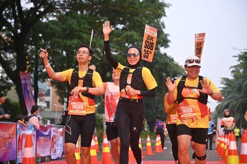 Race photo from NOTARACE 2025