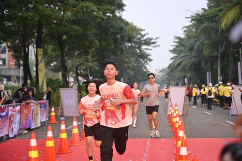 Race photo from NOTARACE 2025