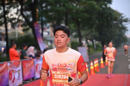 Race photo from NOTARACE 2025