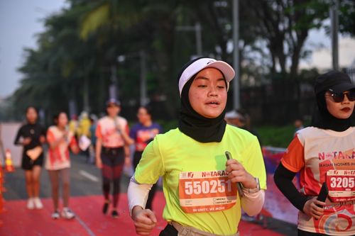 Race photo from NOTARACE 2025