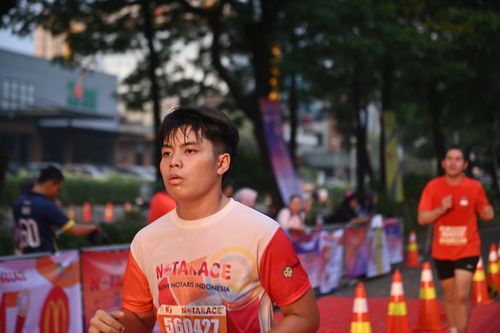 Race photo from NOTARACE 2025