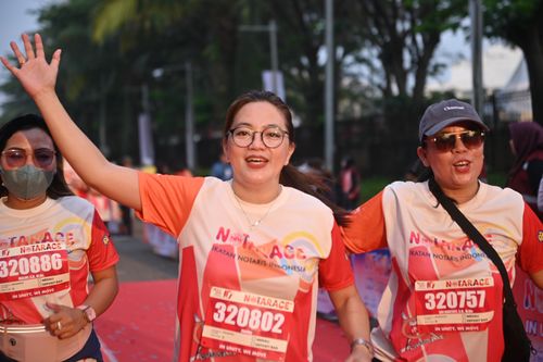 Race photo from NOTARACE 2025