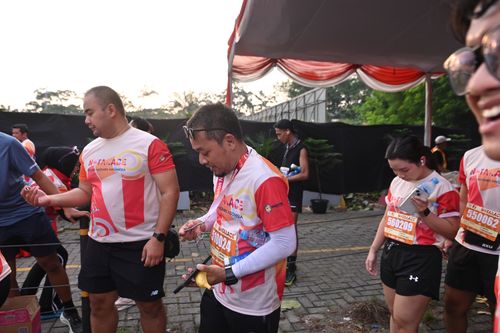 Race photo from NOTARACE 2025