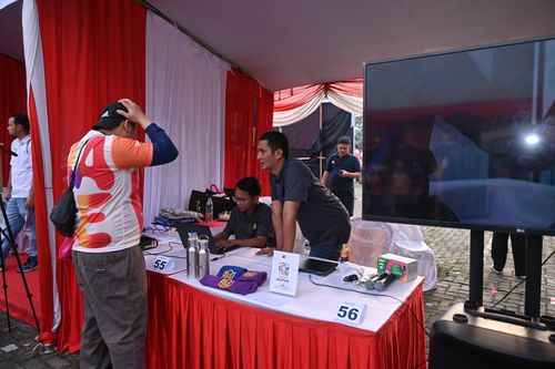 Race photo from NOTARACE 2025