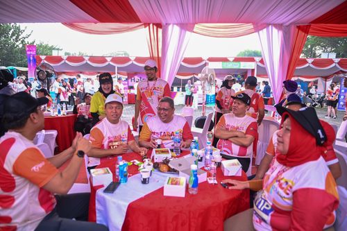 Race photo from NOTARACE 2025