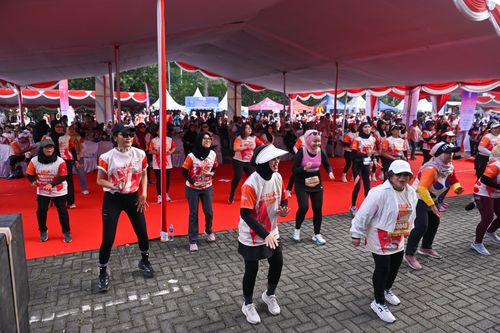 Race photo from NOTARACE 2025