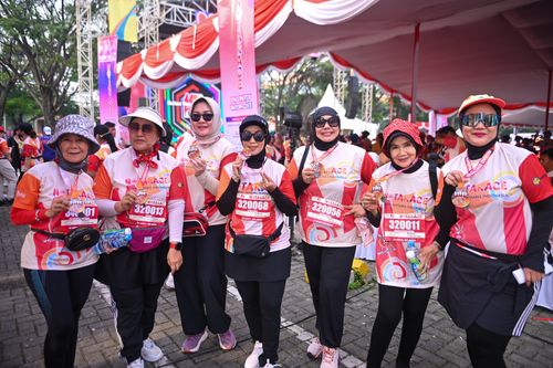 Race photo from NOTARACE 2025