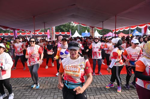 Race photo from NOTARACE 2025