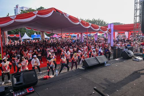 Race photo from NOTARACE 2025