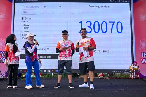 Race photo from NOTARACE 2025