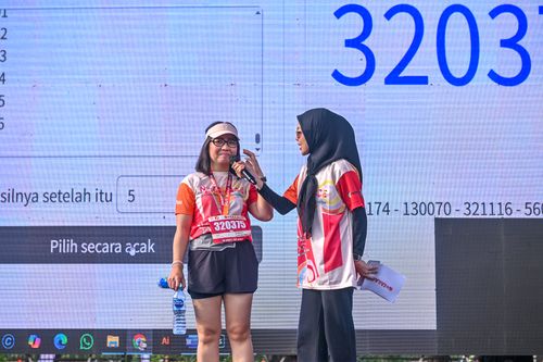 Race photo from NOTARACE 2025