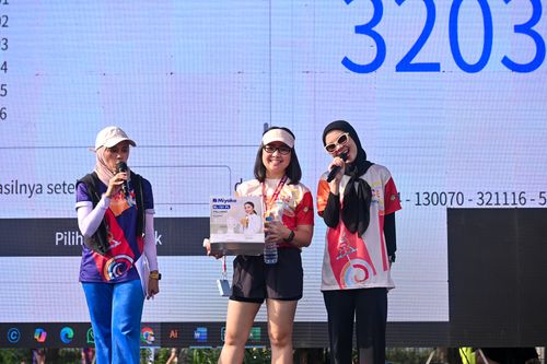 Race photo from NOTARACE 2025
