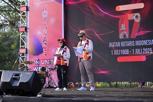 Race photo from NOTARACE 2025