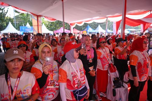 Race photo from NOTARACE 2025