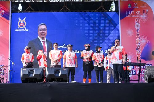 Race photo from NOTARACE 2025
