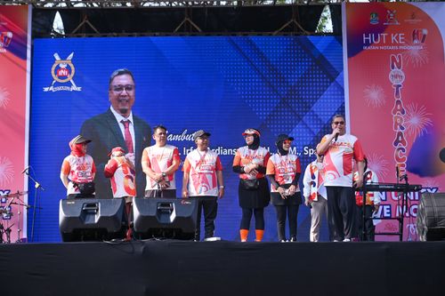 Race photo from NOTARACE 2025