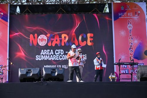 Race photo from NOTARACE 2025
