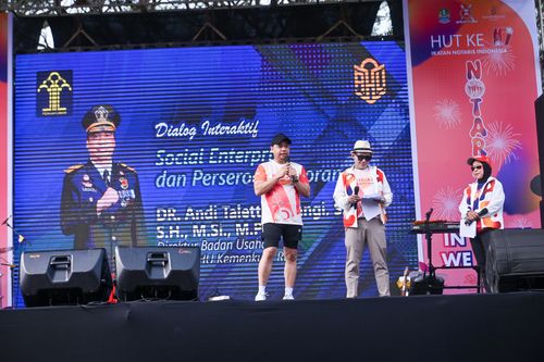 Race photo from NOTARACE 2025