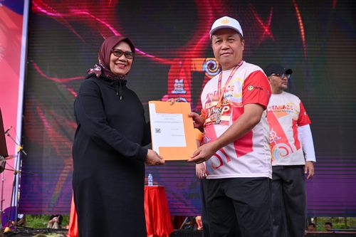 Race photo from NOTARACE 2025