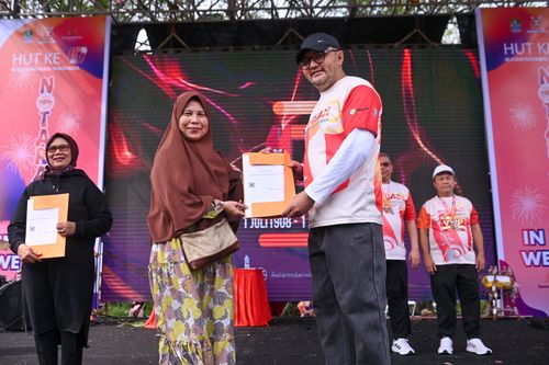 Race photo from NOTARACE 2025