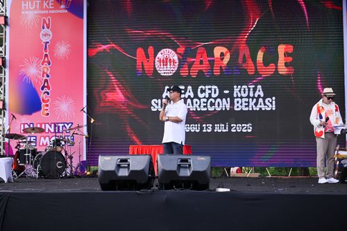Race photo from NOTARACE 2025