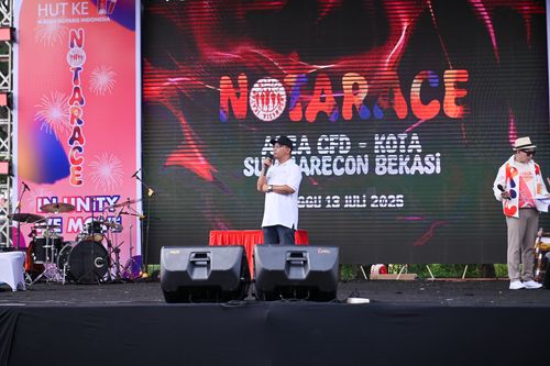 Race photo from NOTARACE 2025