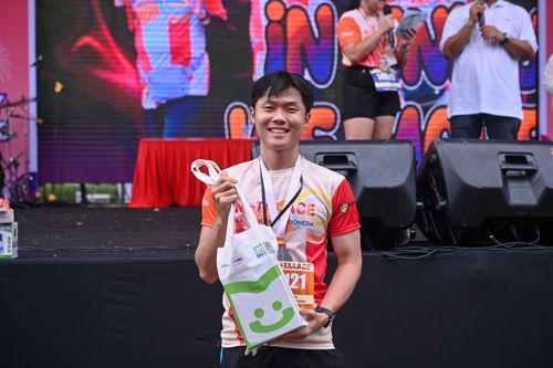 Race photo from NOTARACE 2025