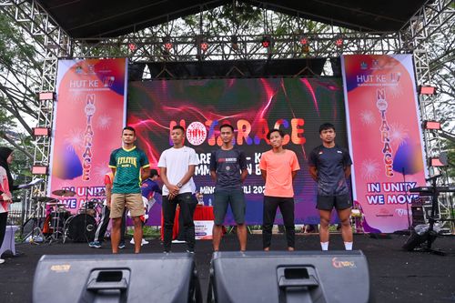 Race photo from NOTARACE 2025