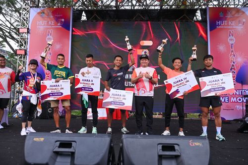 Race photo from NOTARACE 2025