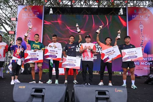 Race photo from NOTARACE 2025