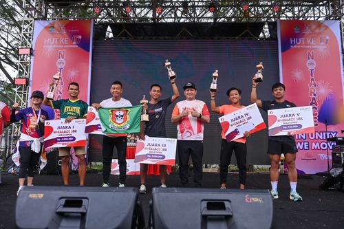 Race photo from NOTARACE 2025