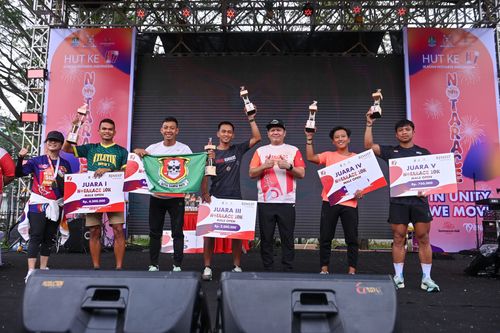 Race photo from NOTARACE 2025